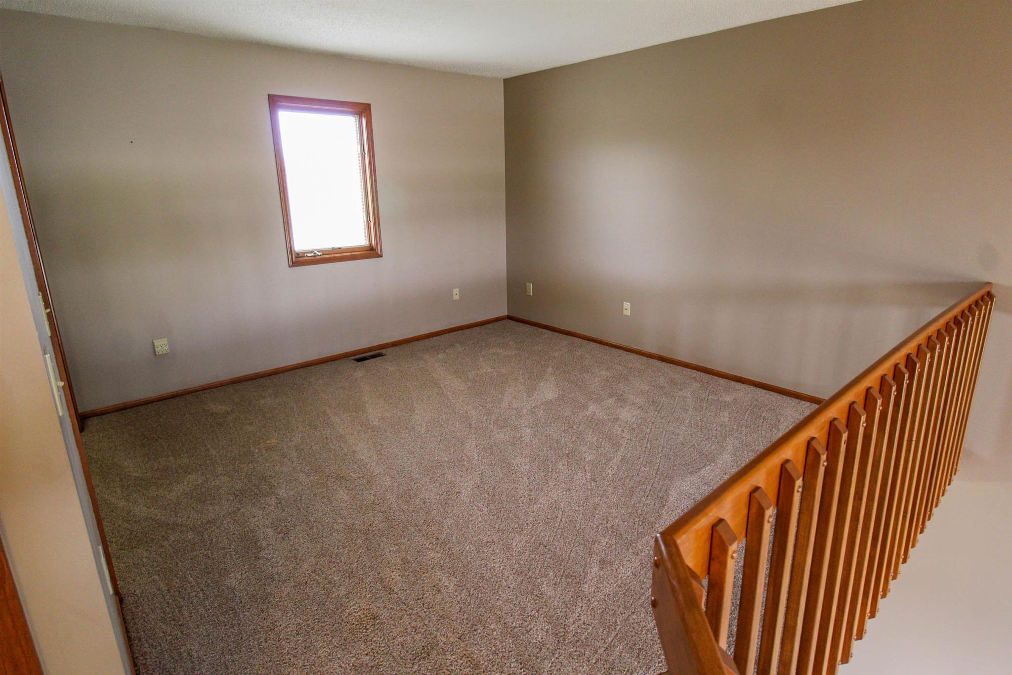 517 Wyss Ridge Drive Fort Wayne, IN 46819 - Photo 16 of 31 Gallery Image 16