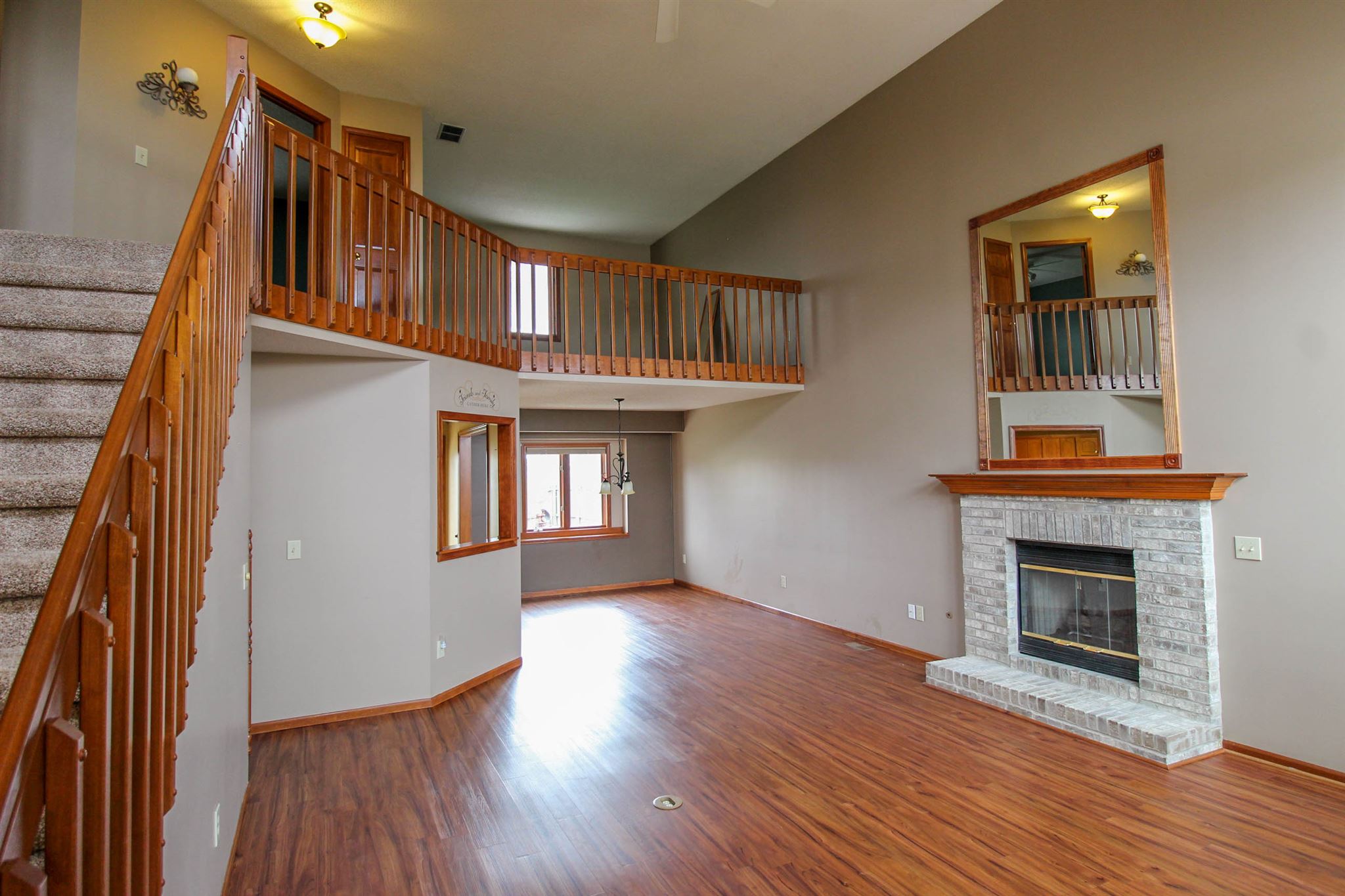 517 Wyss Ridge Drive Fort Wayne, IN 46819 - Photo 3 of 31 Gallery Image 3