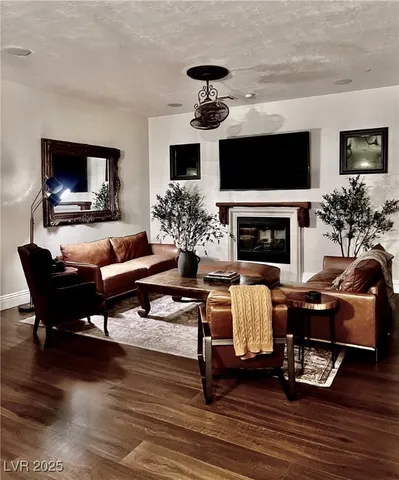 $775,000 | 220 Palmetto Pointe Drive, Henderson, NV 89012