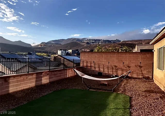 $775,000 | 220 Palmetto Pointe Drive, Henderson, NV 89012