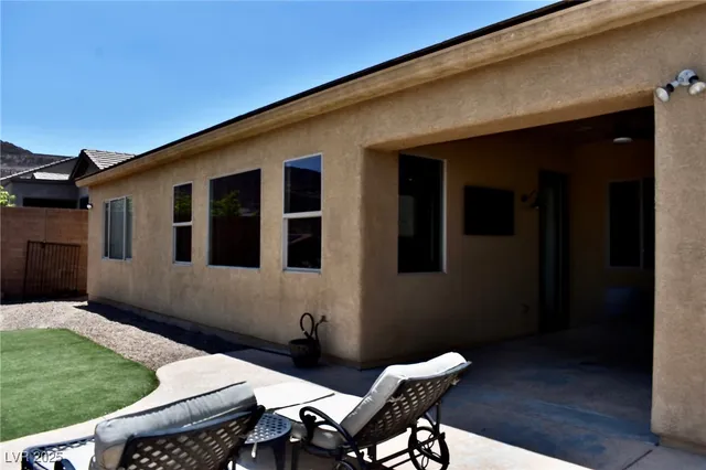 $775,000 | 220 Palmetto Pointe Drive, Henderson, NV 89012