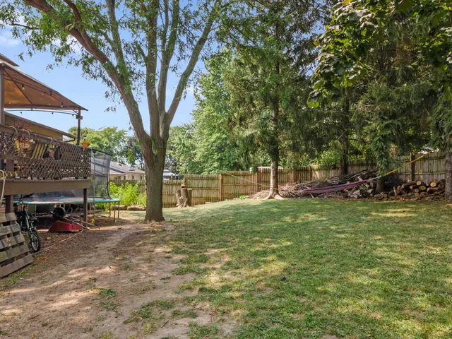 $380,000 | 620 Acker Parkway, DeForest, WI 53532