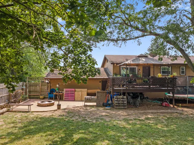 $380,000 | 620 Acker Parkway, DeForest, WI 53532