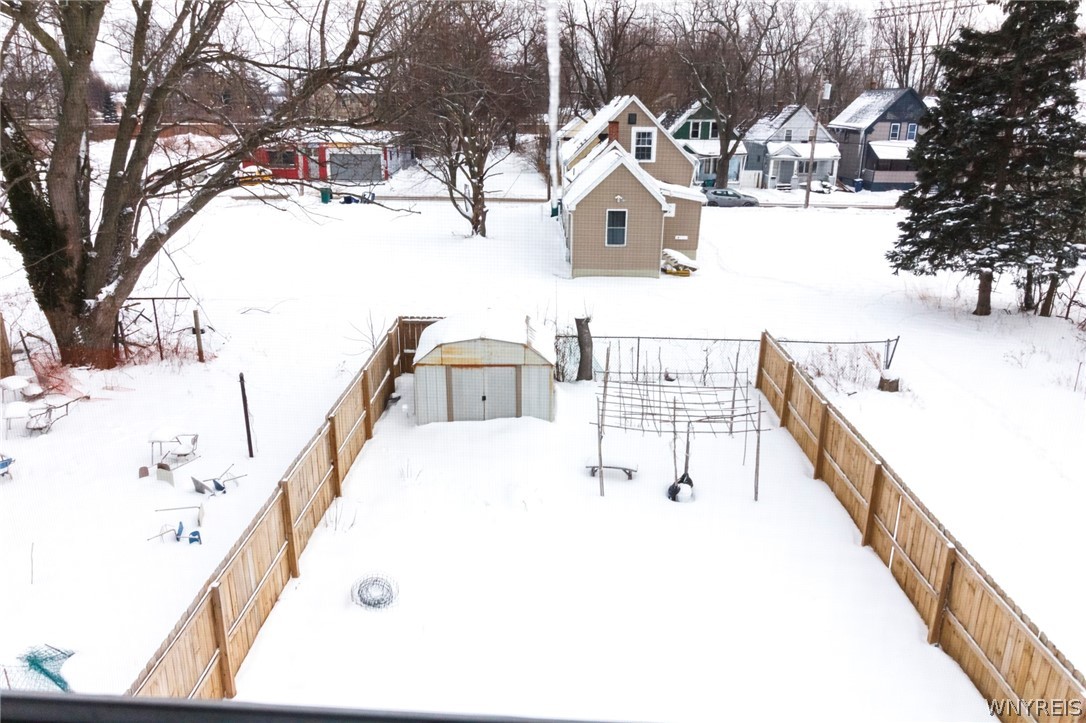 263 Sumner Place Buffalo, NY 14211 - Photo 38 of 43