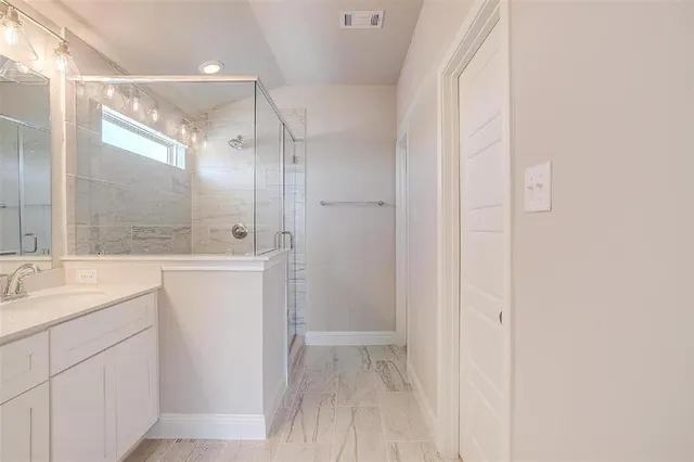 $2,400 | 3436 Vista Highlands Lane, Fort Worth, TX 76135