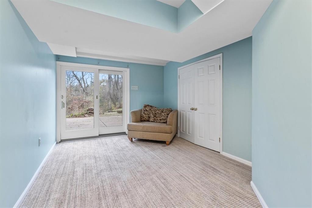 250 West Chapel Ridge Road Pittsburgh, PA 15238 - Photo 21 of 22 Gallery Image 21