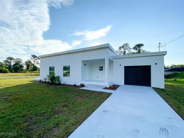 $485,000 | 2401-2403 Joe Avenue South, Lehigh Acres, FL 33973