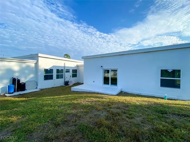 $485,000 | 2401-2403 Joe Avenue South, Lehigh Acres, FL 33973