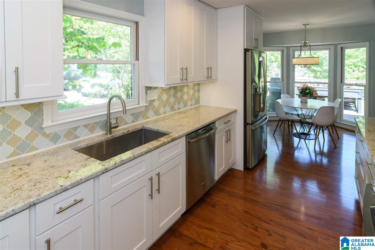 707 Colony Circle Birmingham, AL 35209 - Photo 13 of 50