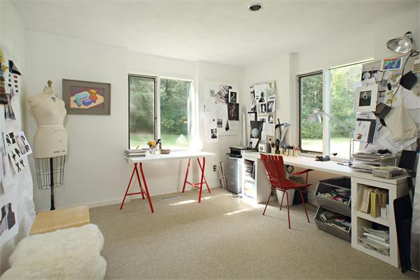 5 Old Conant Road Lincoln, MA 01773 - Photo 9 of 15 a workspace with furniture and a window