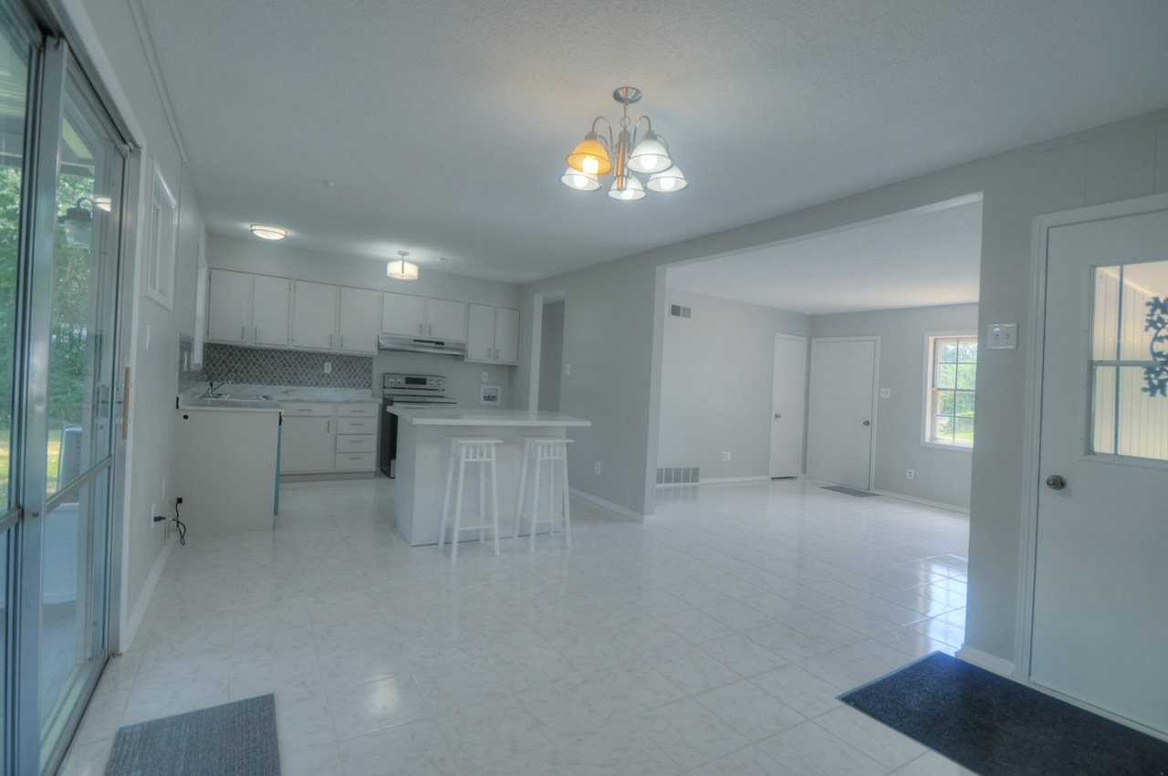 3694 Tessland Road Memphis, TN 38128 - Photo 10 of 25 Gallery Image 10
