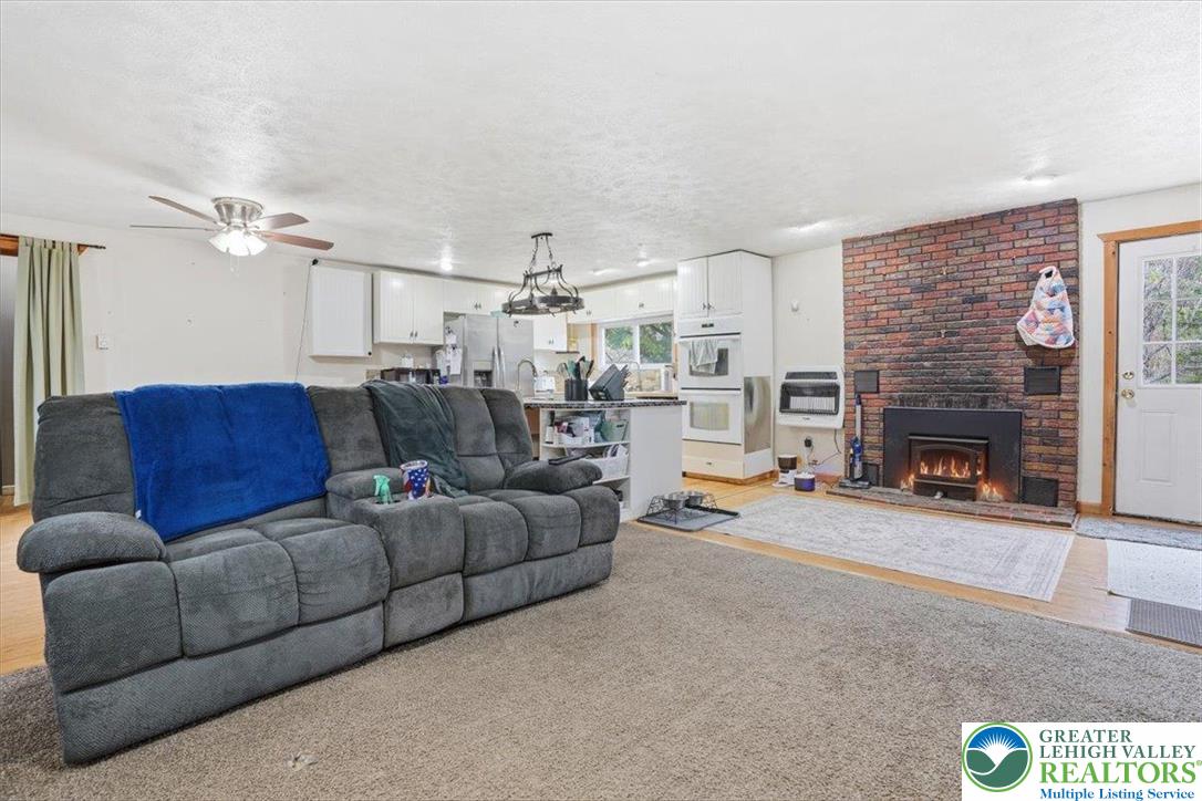 1544 County Park Road Kunkletown, PA 18058 - Photo 11 of 53