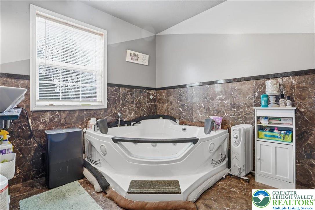 1544 County Park Road Kunkletown, PA 18058 - Photo 30 of 53