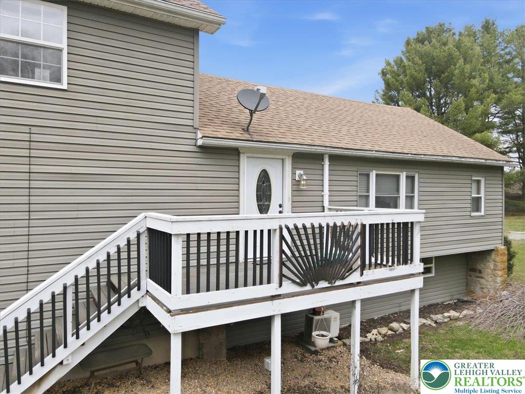 1544 County Park Road Kunkletown, PA 18058 - Photo 7 of 53