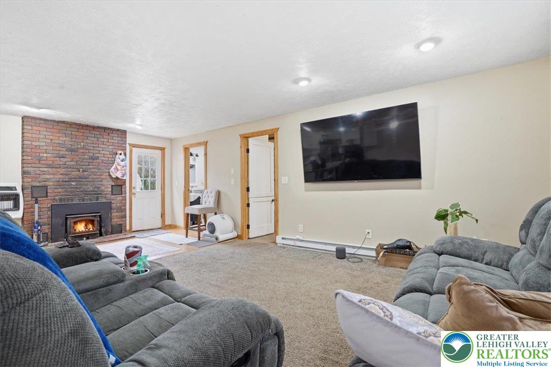 1544 County Park Road Kunkletown, PA 18058 - Photo 10 of 53