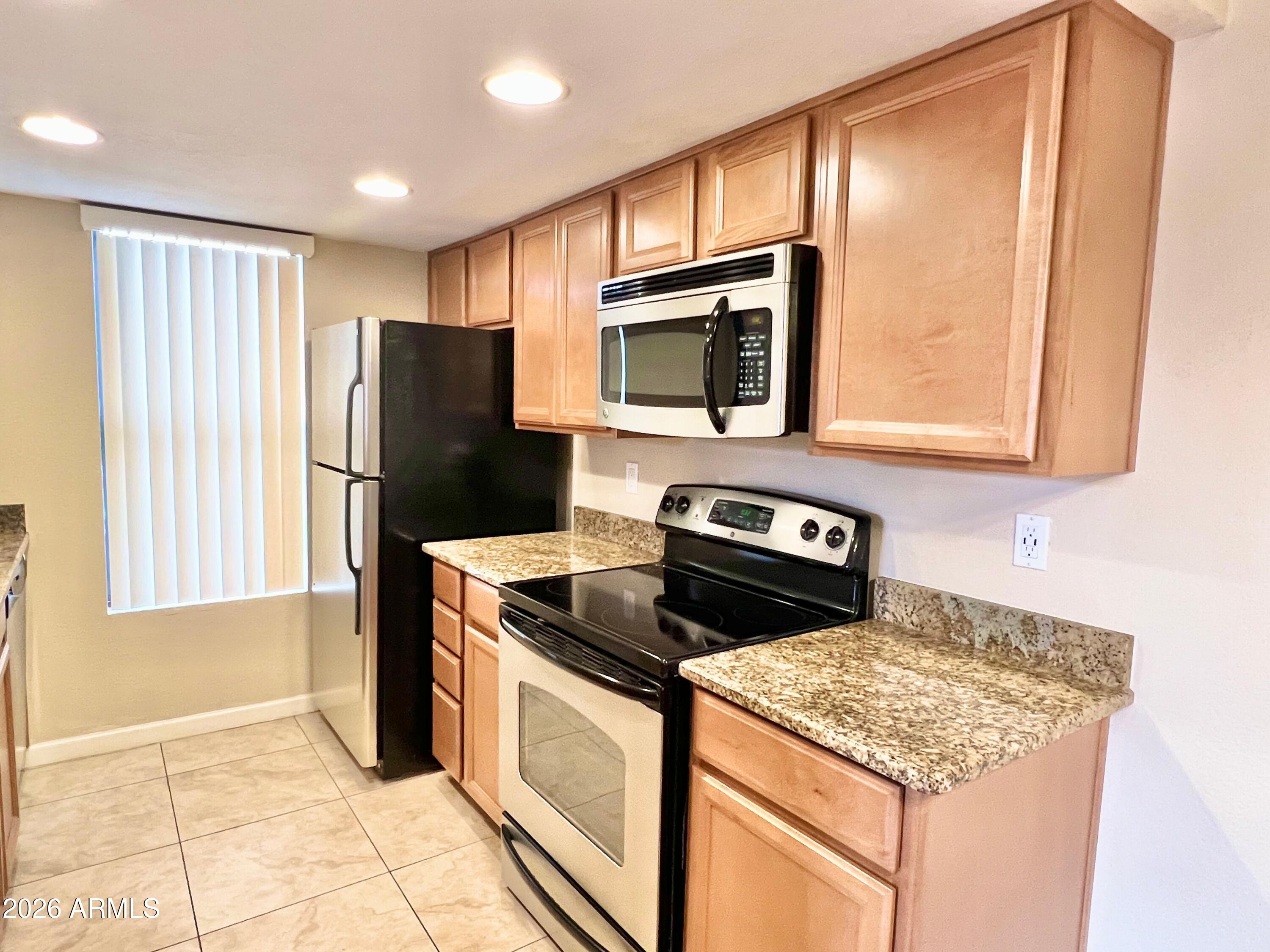 1125 East Broadway Road, Unit 206 Tempe, AZ 85282 - Photo 6 of 32 kitchen 4