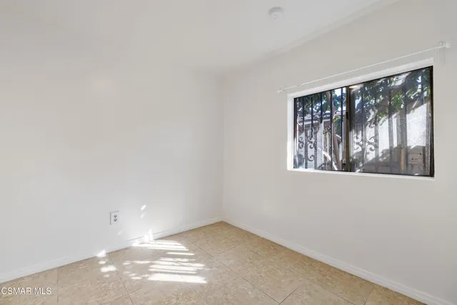 $2,390 | 11018 Sutter Avenue, Pacoima, CA 91331