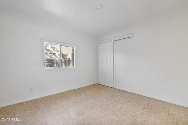 $2,390 | 11018 Sutter Avenue, Pacoima, CA 91331