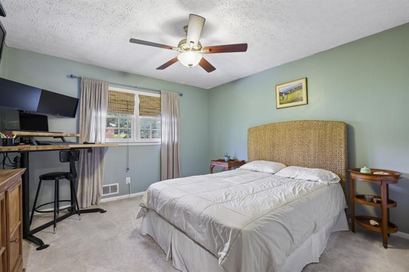 6879 Vic-Ar Road Peachtree Corners, GA 30360 - Photo 36 of 55