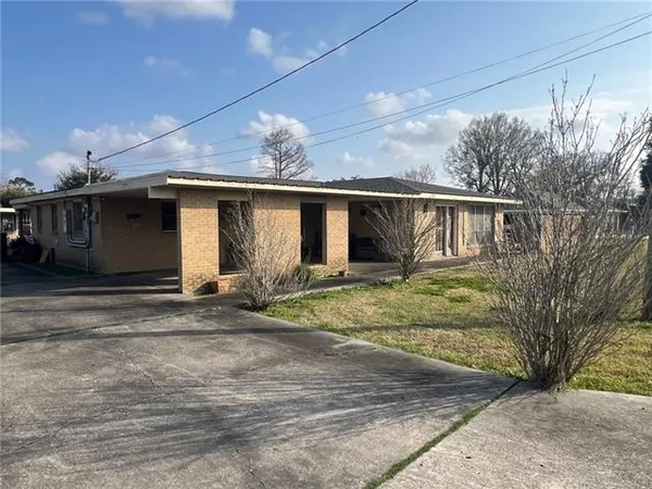 $295,000 | 125 River Oaks Drive, Luling, LA 70070