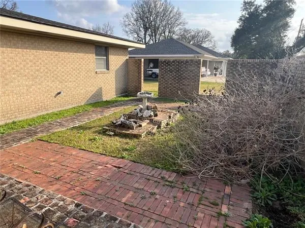 $295,000 | 125 River Oaks Drive, Luling, LA 70070