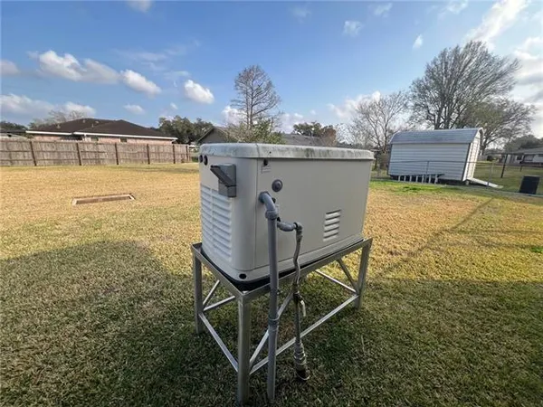 $295,000 | 125 River Oaks Drive, Luling, LA 70070