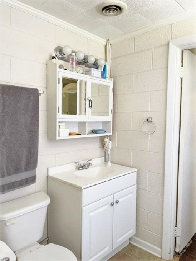 904 Goodwin Road Durham, NC 27712 - Photo 18 of 24 Photo 18