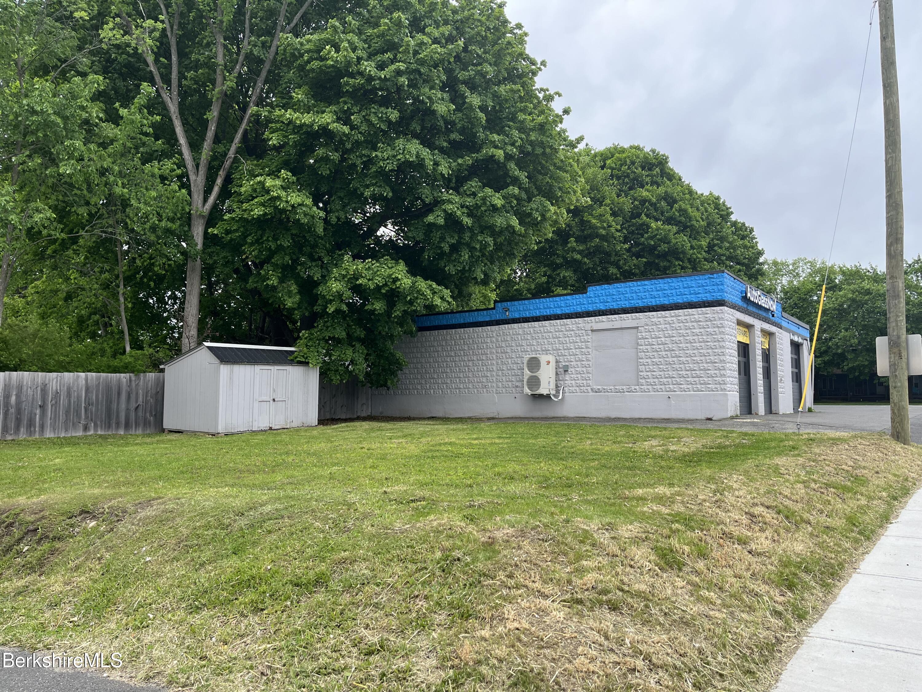 69 Tyler Street Pittsfield, MA 01201 - Photo 6 of 10 Pic F