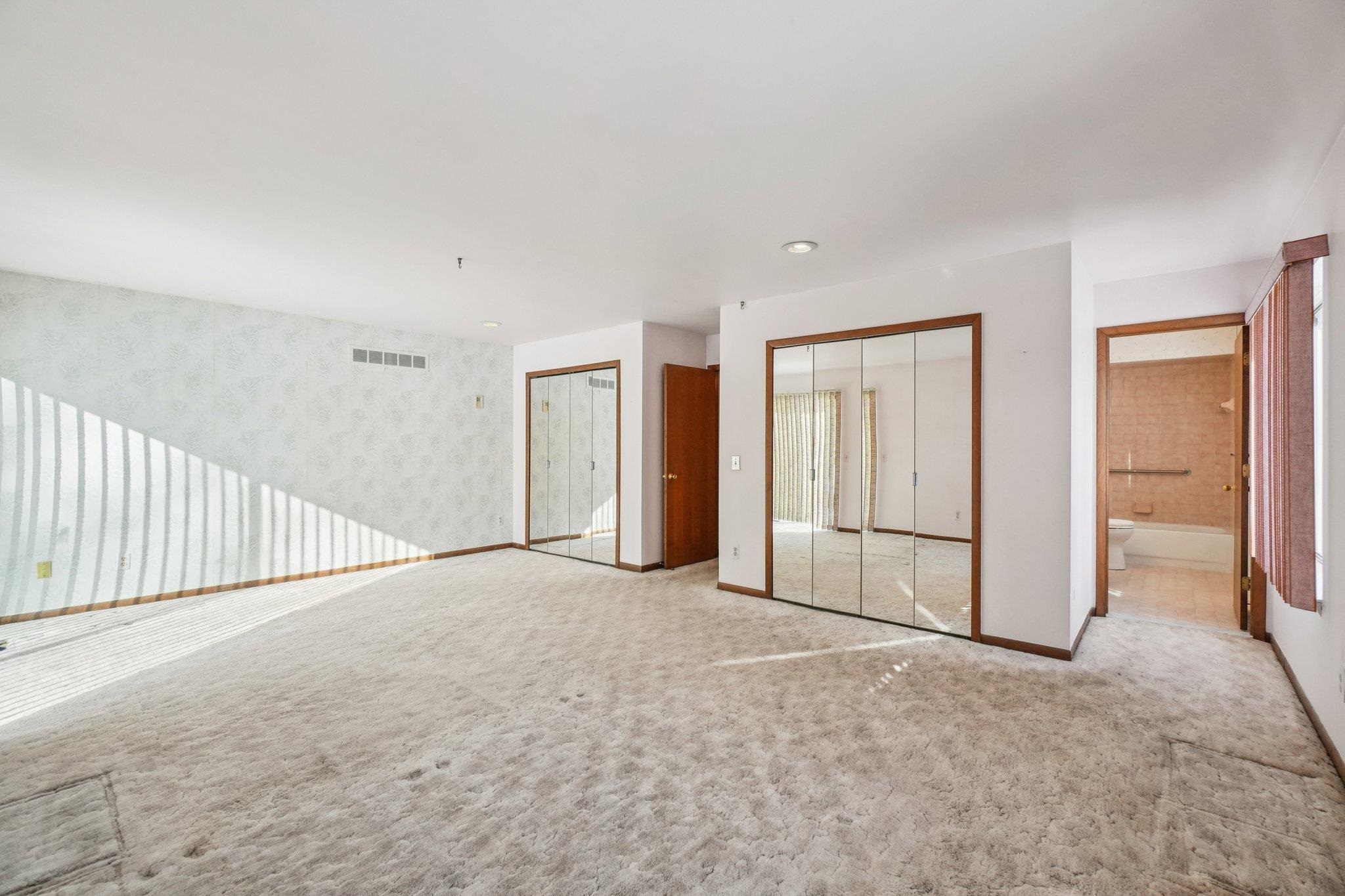1725 Streamwood Drive Rochester Hills, MI 48309 - Photo 14 of 31