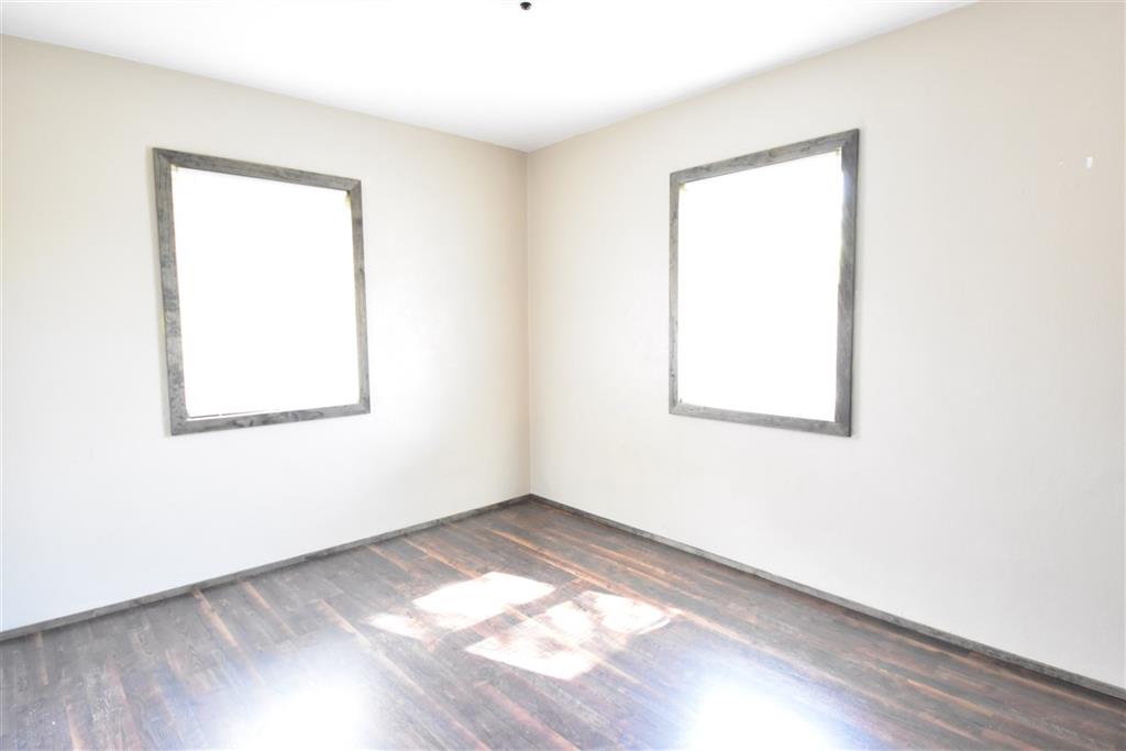 416 Bloomington Road Brownstown, IN 47220 - Photo 12 of 31 Gallery Image 12