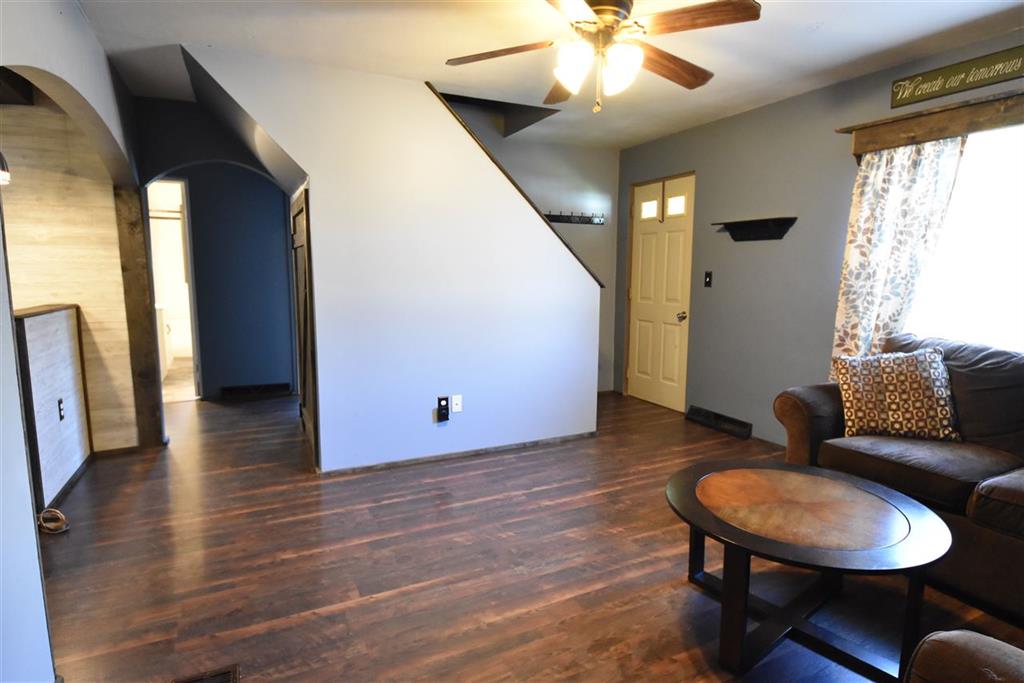 416 Bloomington Road Brownstown, IN 47220 - Photo 8 of 31 Gallery Image 8