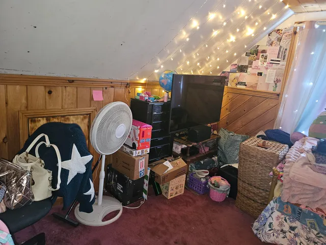 $198,000 | 234 Knox Street, Rumford, ME 04276