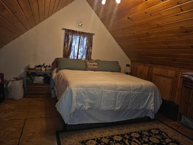 $198,000 | 234 Knox Street, Rumford, ME 04276