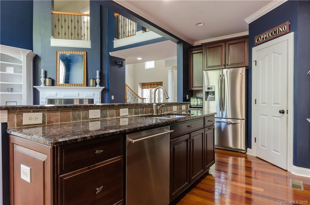 17023 Turtle Point Road Charlotte, NC 28278 - Photo 11 of 44 Gallery Image 11