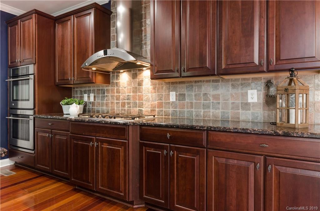 17023 Turtle Point Road Charlotte, NC 28278 - Photo 12 of 44 Gallery Image 12