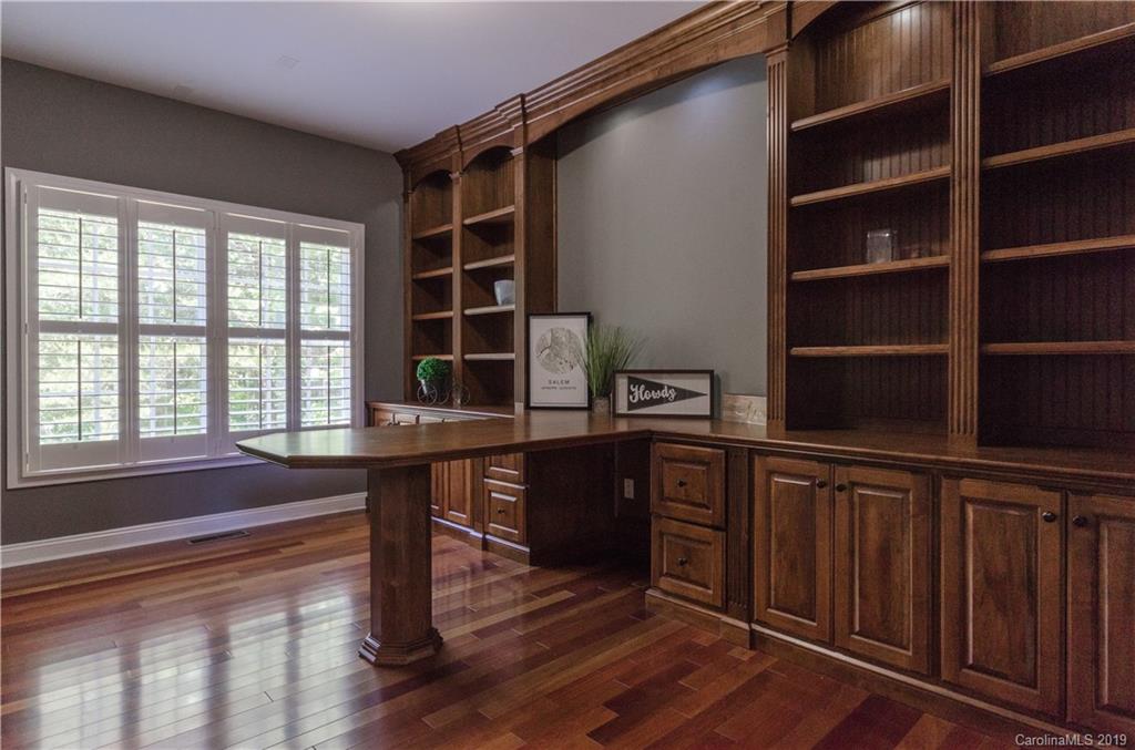 17023 Turtle Point Road Charlotte, NC 28278 - Photo 17 of 44 Gallery Image 17