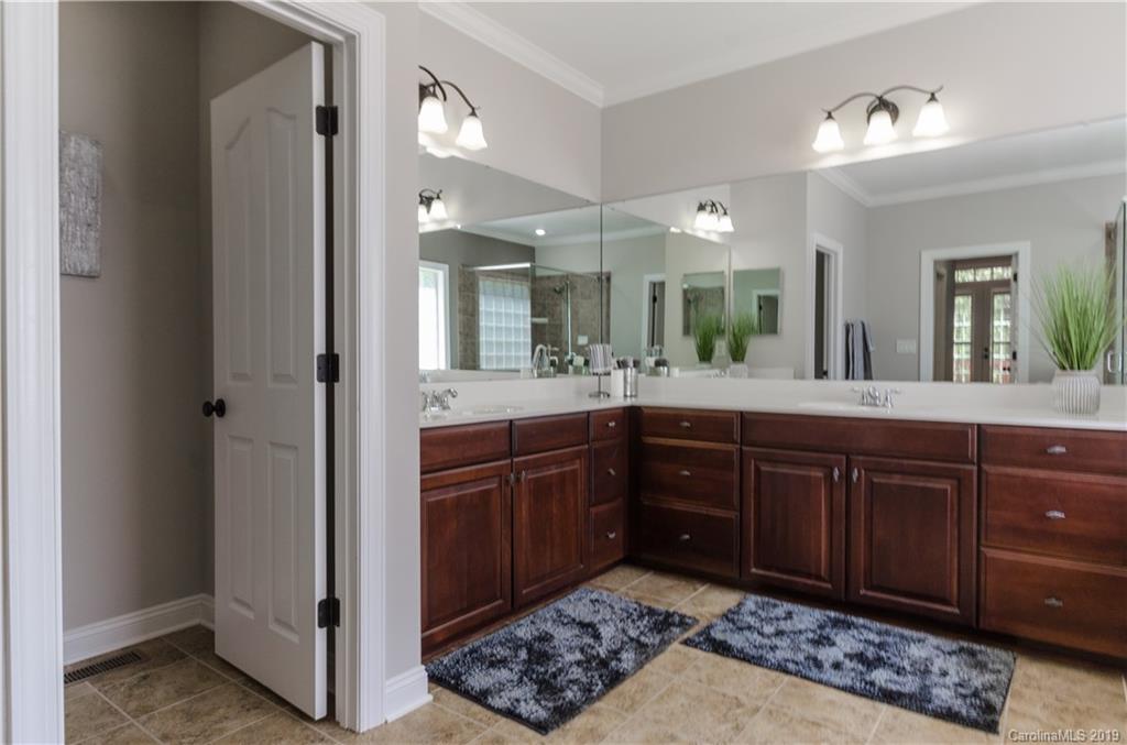 17023 Turtle Point Road Charlotte, NC 28278 - Photo 20 of 44 Gallery Image 20