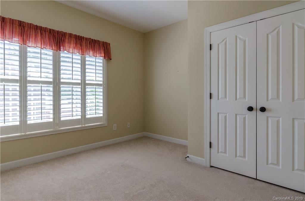 17023 Turtle Point Road Charlotte, NC 28278 - Photo 25 of 44 Gallery Image 25