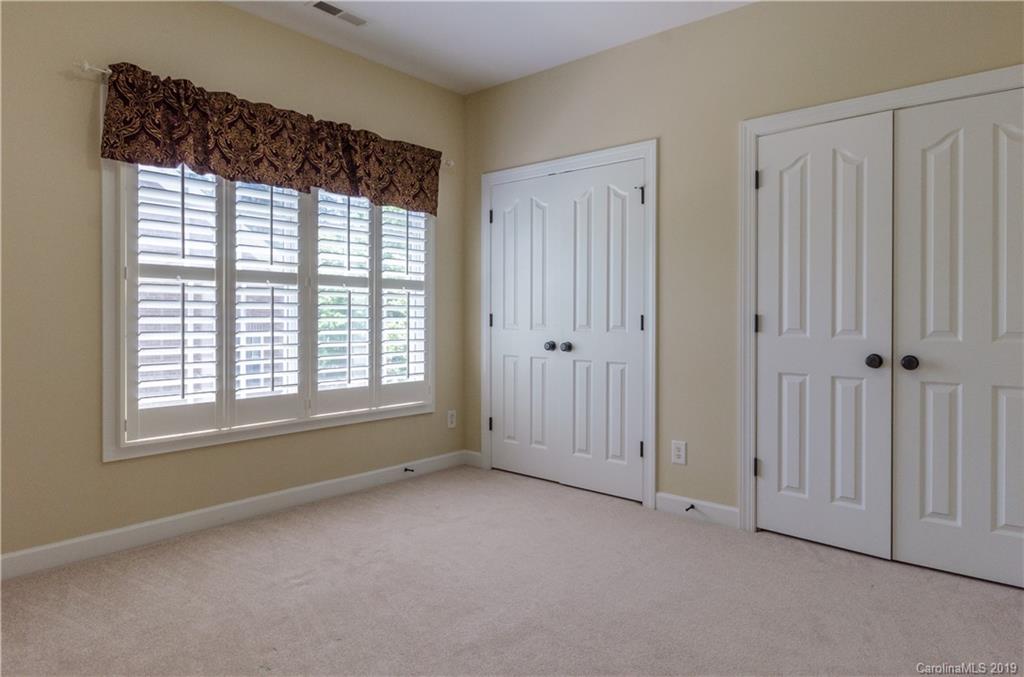 17023 Turtle Point Road Charlotte, NC 28278 - Photo 29 of 44 Gallery Image 29