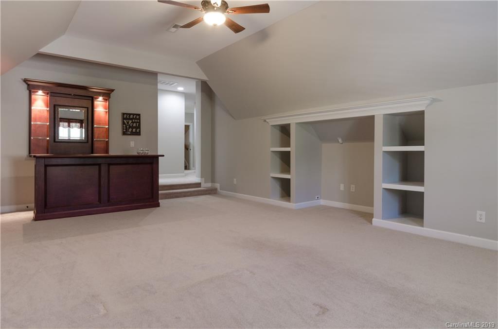 17023 Turtle Point Road Charlotte, NC 28278 - Photo 30 of 44 Gallery Image 30