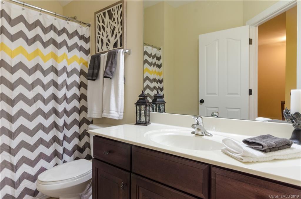 17023 Turtle Point Road Charlotte, NC 28278 - Photo 34 of 44 Gallery Image 34