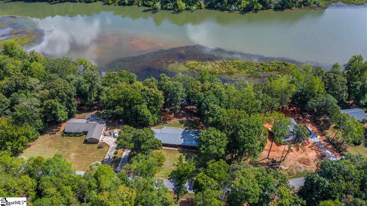 404 Saluda Road Williamston, SC 29697 - Photo 29 of 32 Gallery Image 29