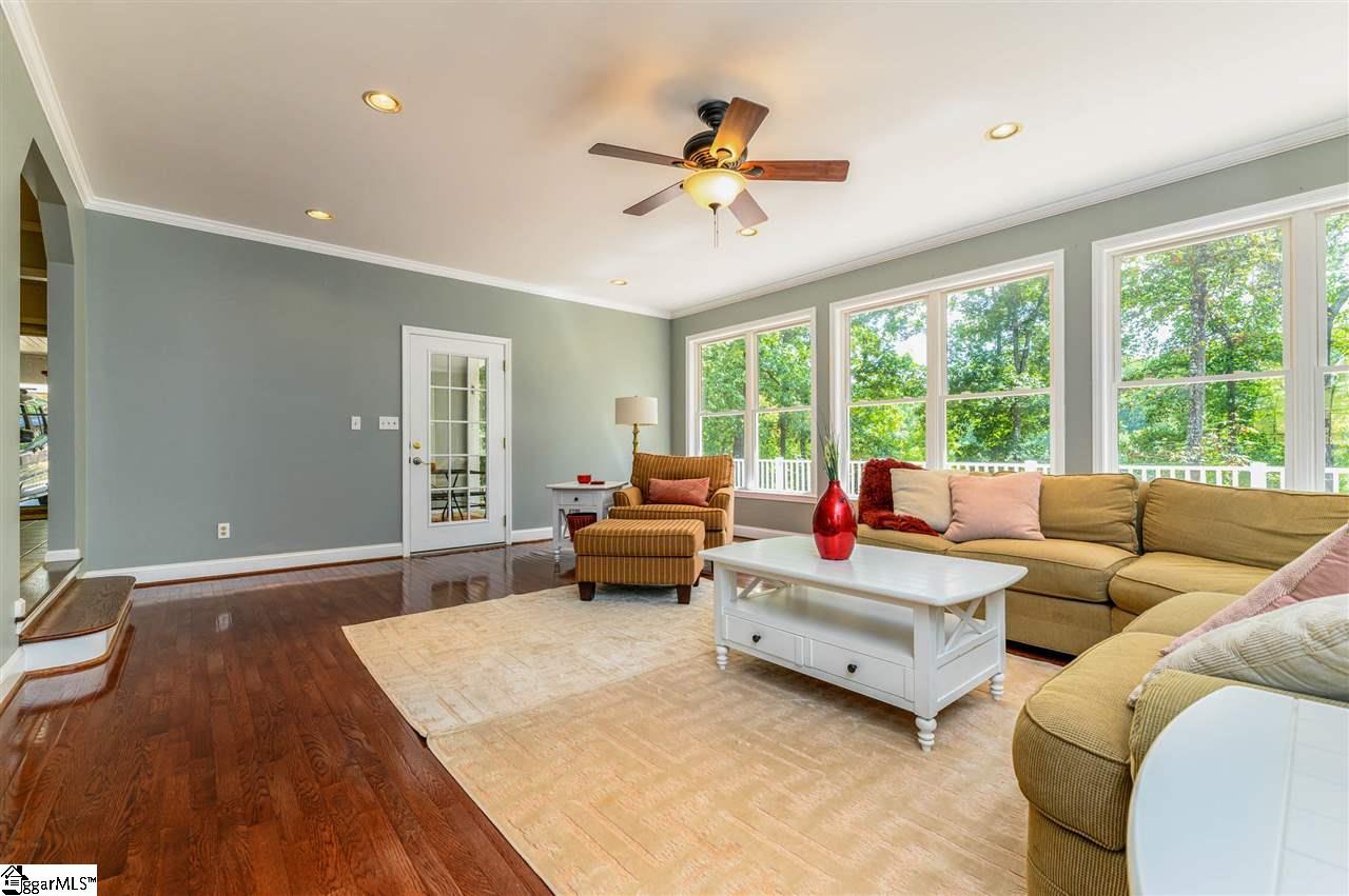 404 Saluda Road Williamston, SC 29697 - Photo 8 of 32 Gallery Image 8