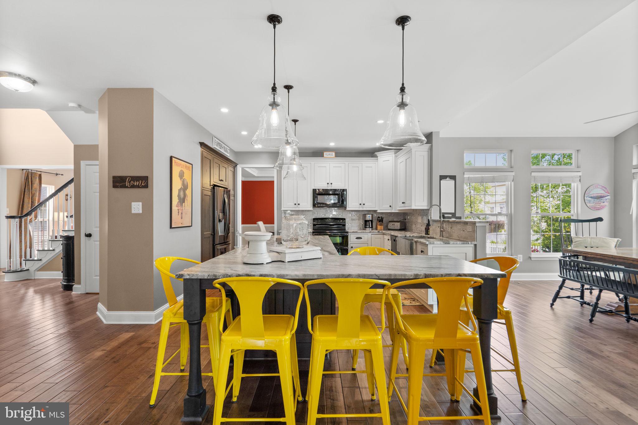 18403 Beechnut Way Boyds, MD 20841 - Photo 15 of 62 More seating