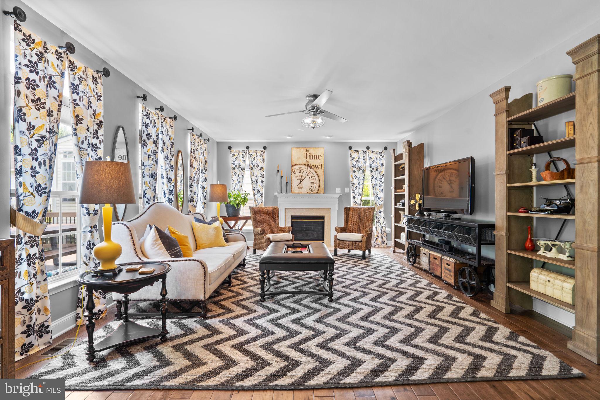 18403 Beechnut Way Boyds, MD 20841 - Photo 20 of 62 Family room with fireplac