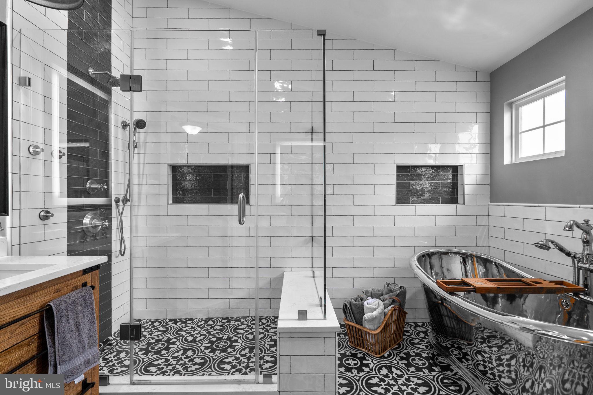 18403 Beechnut Way Boyds, MD 20841 - Photo 32 of 62 Renovated primary bath