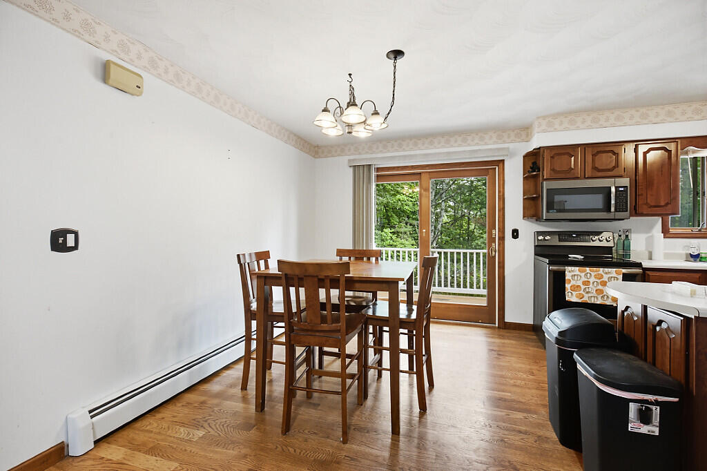 48 Foss Hill Road Benton, ME 04901 - Photo 6 of 46 06_BP5A3859_DxO_mls
