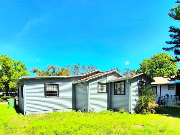 $1,400 | 3505 East Shadowlawn Avenue, Tampa, FL 33610