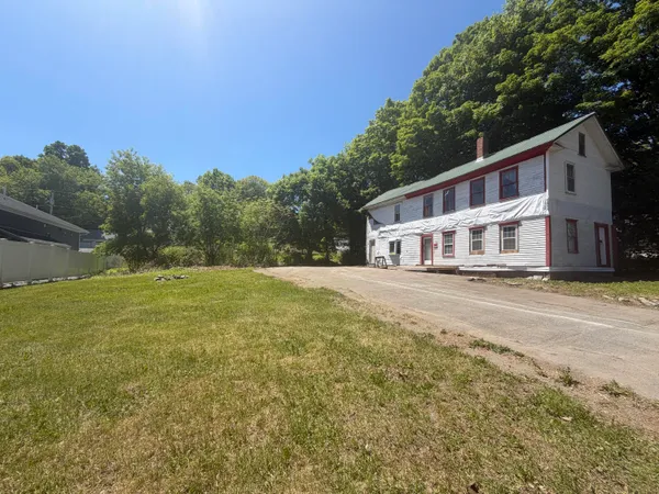 $89,000 | 245 East Main Street, Dover-Foxcroft, ME 04426
