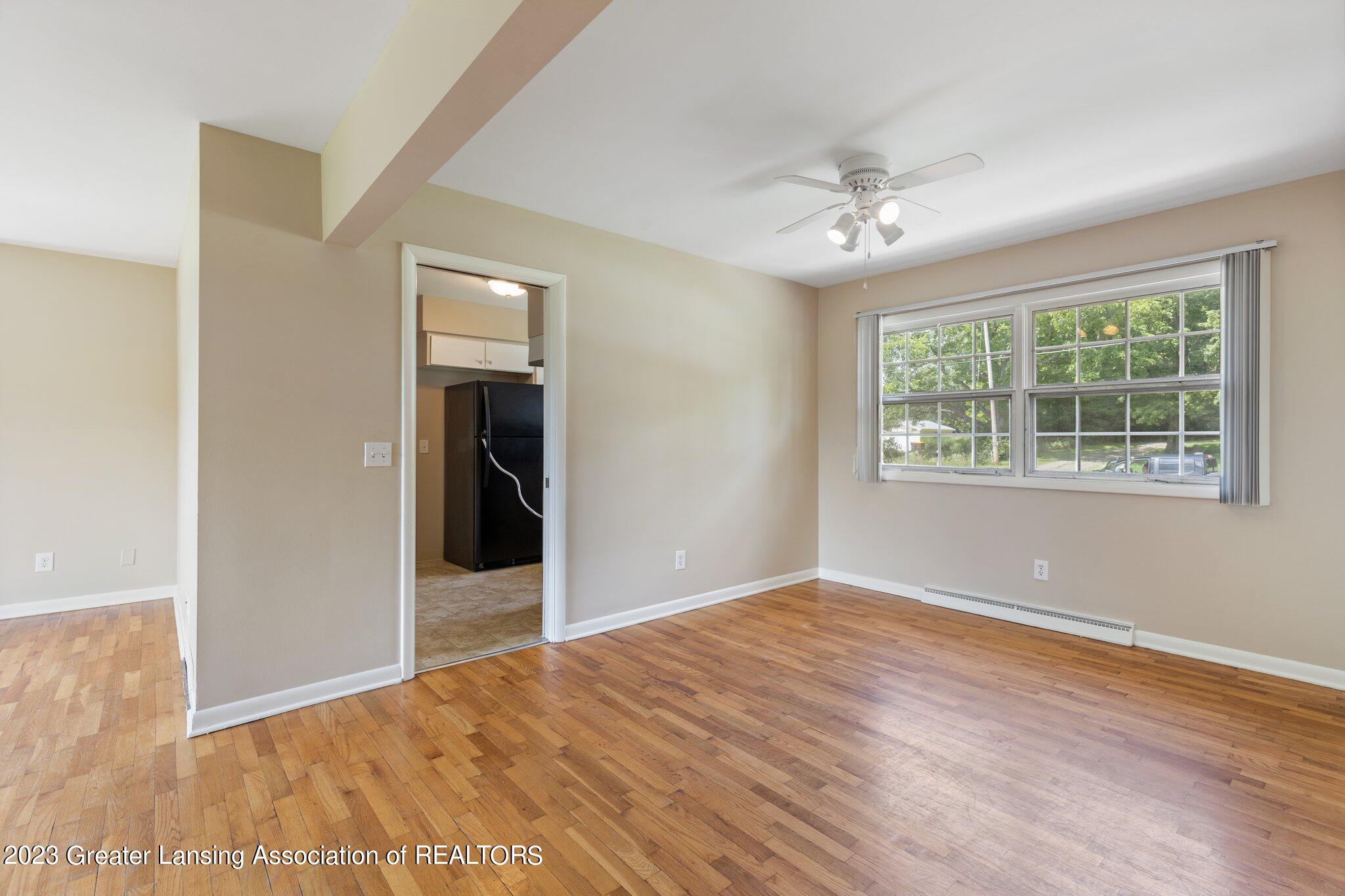 1369 Jolly Road Okemos, MI 48864 - Photo 11 of 36 Dining